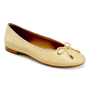 Off-white Aerosoles ballet flat size 8.5 NWT